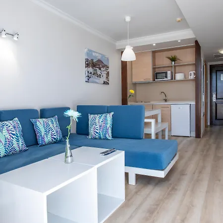 Zocos Impressive Lanzarote 4* 科斯塔特吉塞